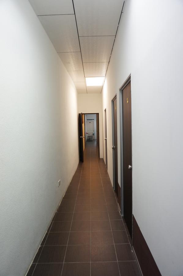 ג'ורג' טאון G99 Hotel מראה חיצוני תמונה