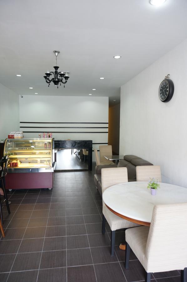 ג'ורג' טאון G99 Hotel מראה חיצוני תמונה